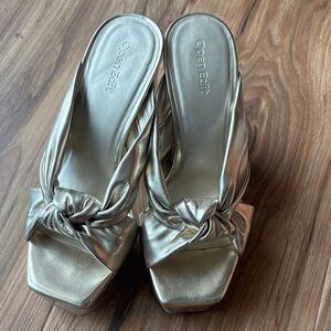 Open Edit Gold Platform Block Heel Sandals | Metallic Knot
